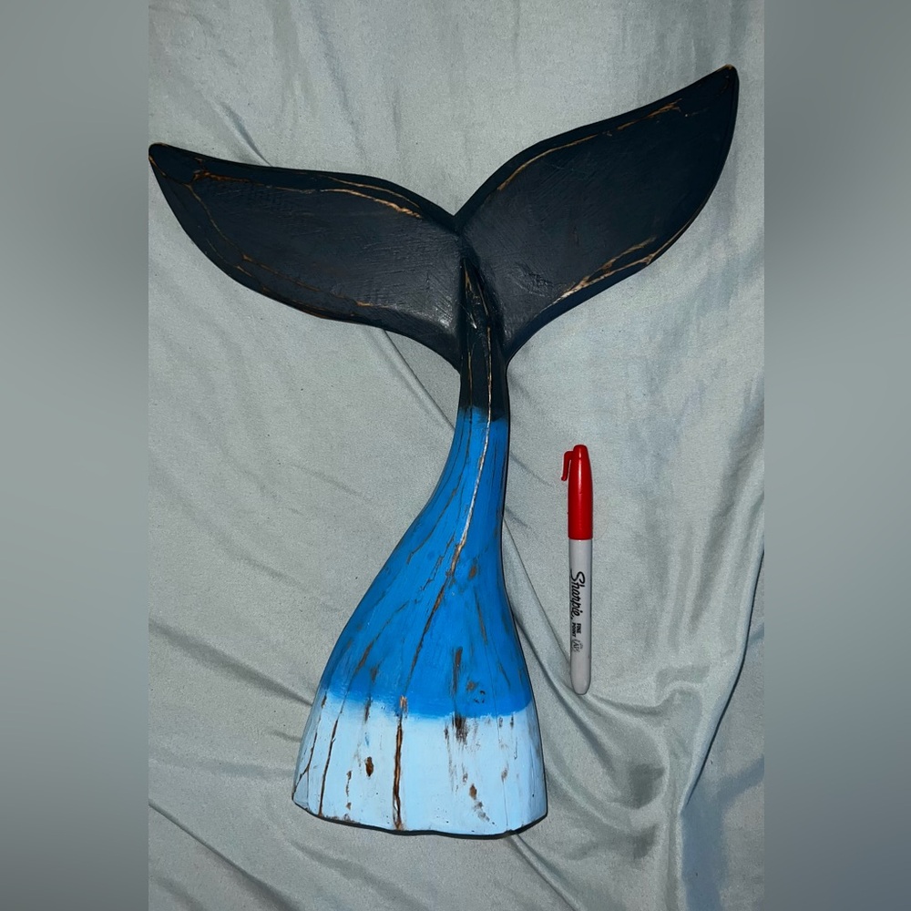 Wooden Whale Tale home decor